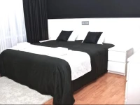 The Queen Luxury Apartments - Villa Serena 