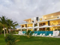 Myra Seafront Suites and Penthouses by Lov 