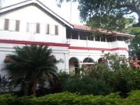 Sarras Guest House 