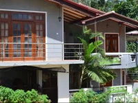 Ella Green Side Home Stay 
