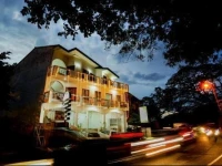 Citrus Cafe Inn 