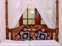 Paroma Holiday Bungalow 