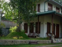 Riverine Country House Kandy 