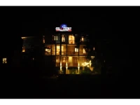 Rivorich Residence 