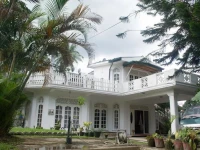 Sethsura Grand Hotel 