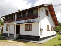 Acquabey Surf Villa 
