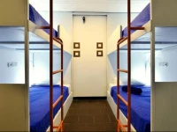 Hangover Hostels Mirissa 