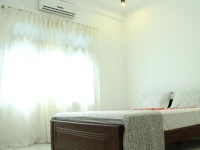 Roxana Holiday Inn 