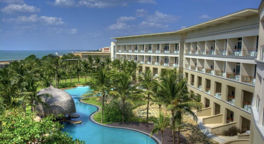 Heritance Negombo 