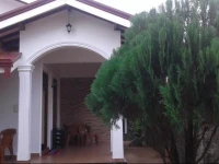 Aurora Negombo Budget Hostel 