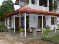Eagle Homestay 