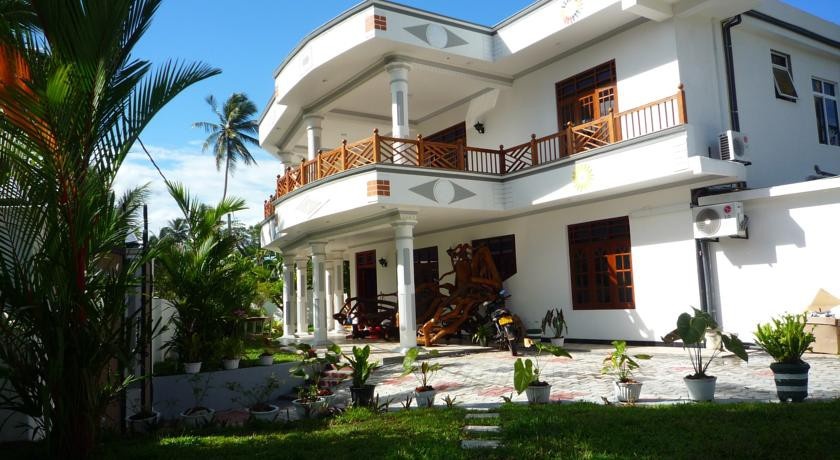 Lion Palace 