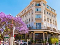 Le Louvre Hotel & Spa 