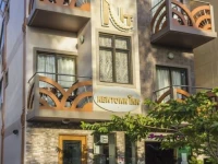 Newtown Inn 