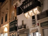 Luciano Valletta Boutique 