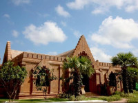 Famous Hotel Bagan