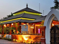 Zfreeti Hotel