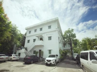 Royal Platinum Hotel 