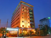 Hotel Queen Mandalay 2*