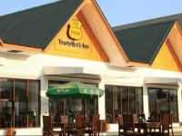 115 Miles Travellers Inn 2*