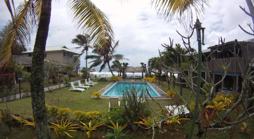 Kiikii Inn & Suites (formerly Kiikii Motel) 