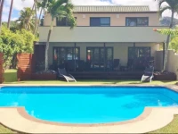 Taakoka Muri Beach Villas 