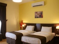 Weekend Hotel Apartments 