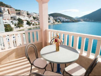 Apartments Maestral