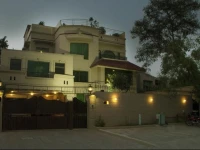 Avari Xpress Aga Khan Road 
