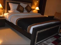 Lions Hotel Lahore 