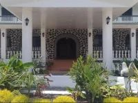 McRoyal Hotel 
