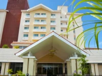 Radisson Colon 2000 