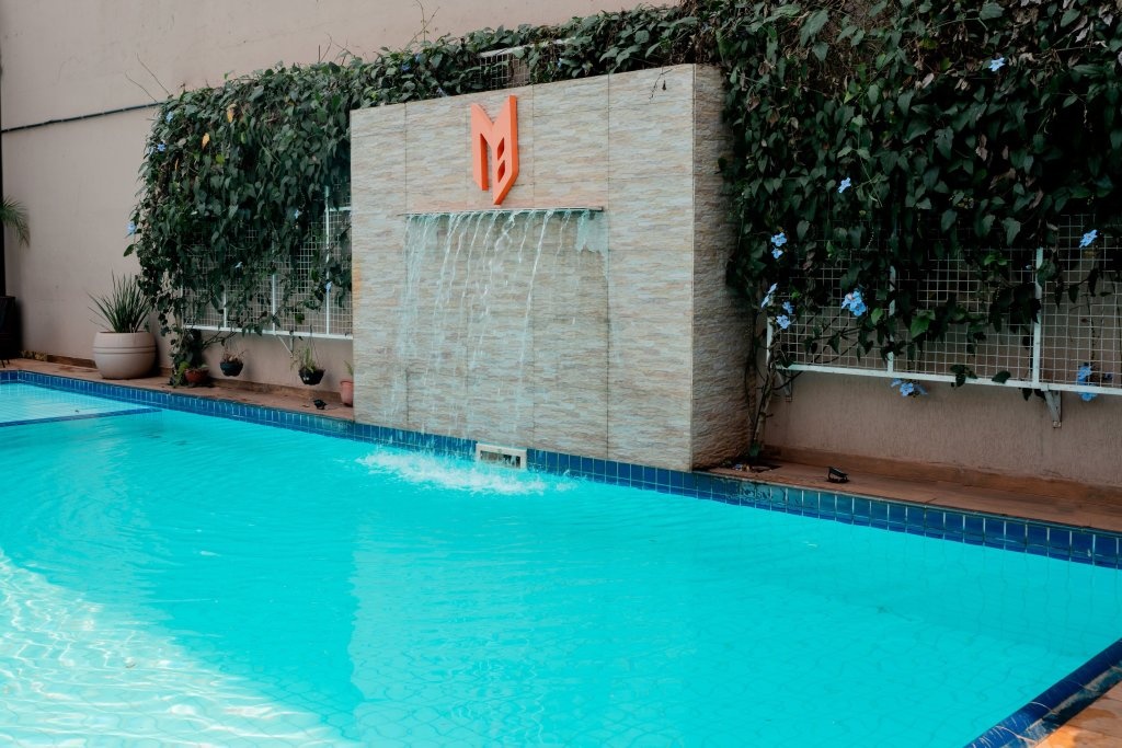 Megal suites hotel 