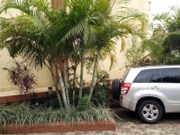 Rohi Apartment Hotel 