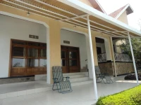 Garr Hotel 