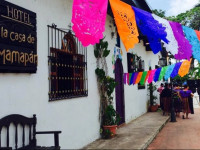Hotel La Casa de Mamapan