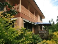 Samoan Village Hostel 2*