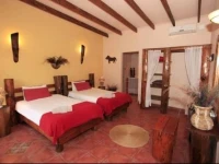 Mvubu Falls Lodge 