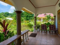 Zerof Self Catering Apartments 