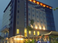 Sapphire Sky Hotel 