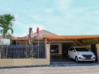 Pandanaran Guest House 1*