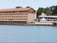 Sierra Lighthouse Hotel