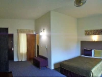 Simons Place 