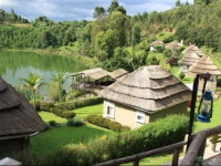 Bunyonyi Safaris Resort