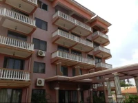 J-Frigh Hotel 