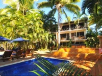 Oasis Palms 