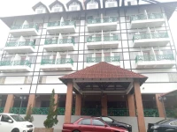 Iris House Hotel 