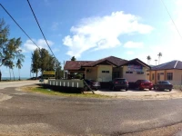 Semarak Beach Inn 