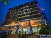 Lace Boutique Hotel 
