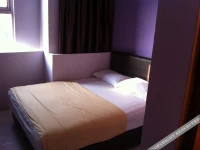 Fully House Hotel 